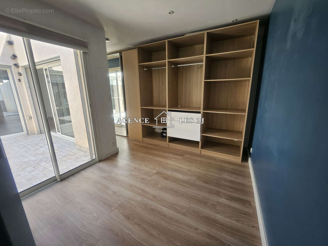 EXCLUSIVITÉ   Maison de plain-pied avec patio   Beaumont 13012 - photo 9