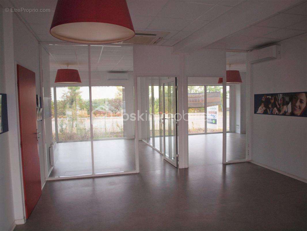 Local commercial/bureaux - photo 5