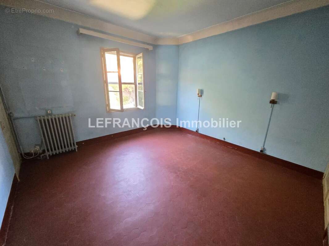 Maison à PEYMEINADE