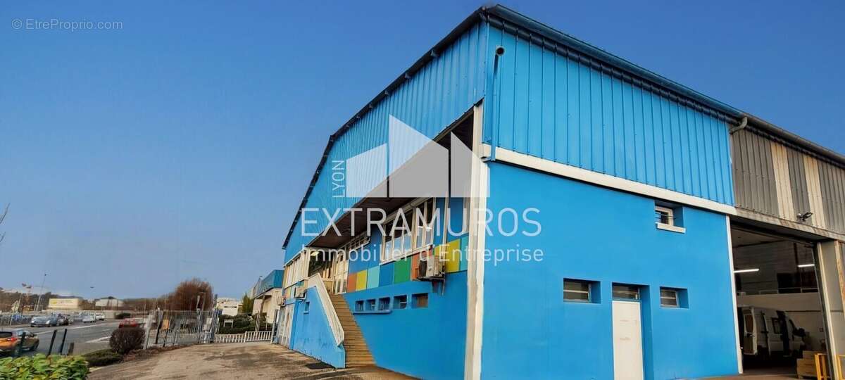 Commerce à VILLEFRANCHE-SUR-SAONE