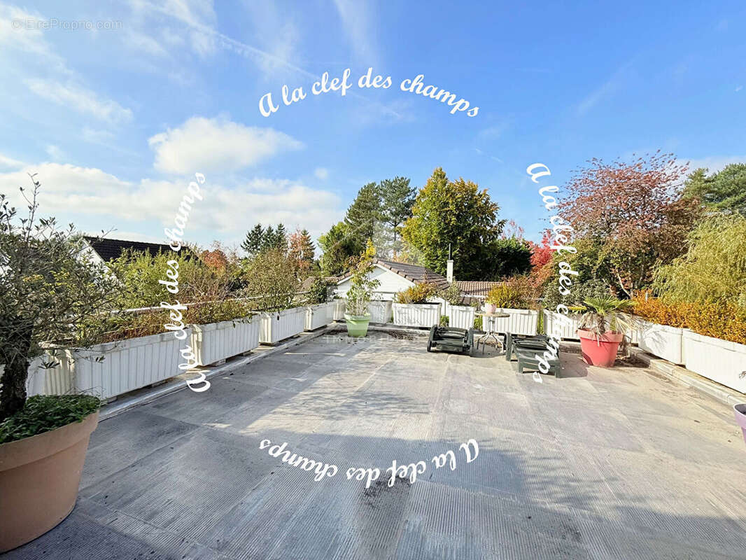 Maison à GIF-SUR-YVETTE