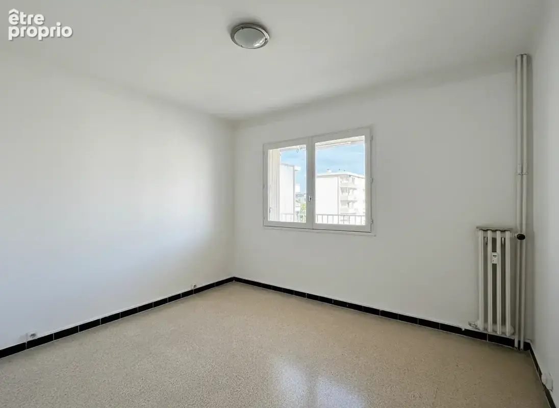 LA VALETTE - Appartement 4 pièces - photo 9