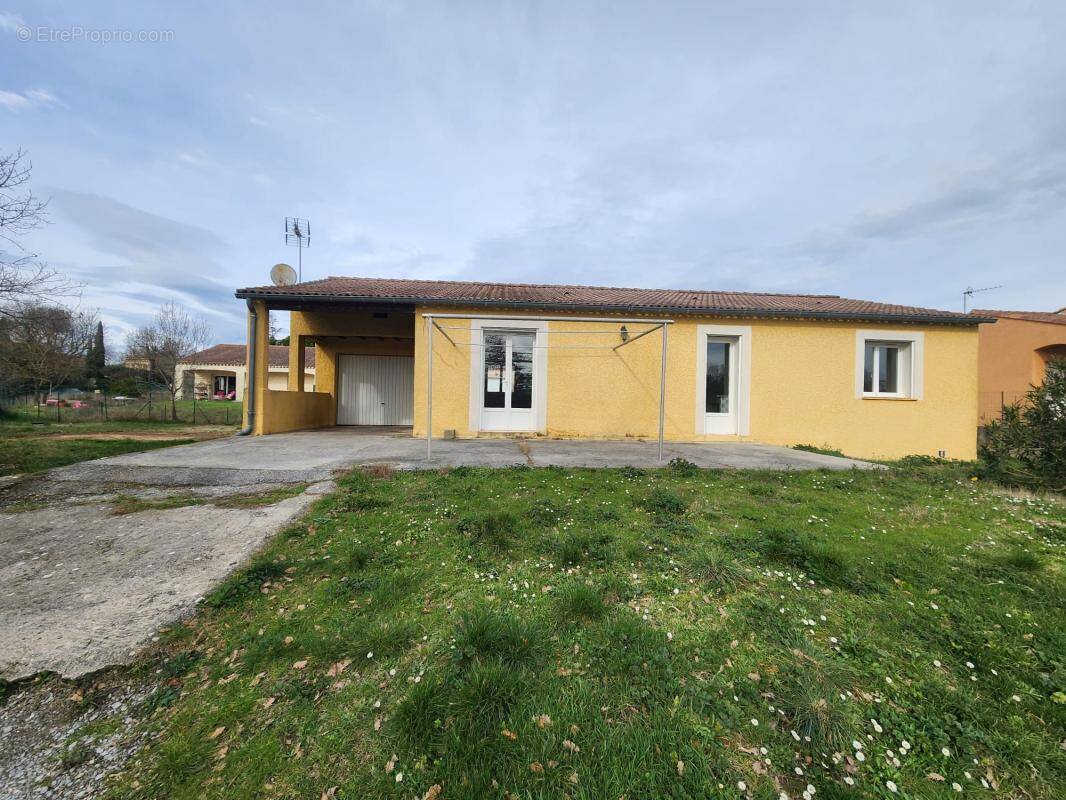 Maison à SAINT-JULIEN-DE-CASSAGNAS