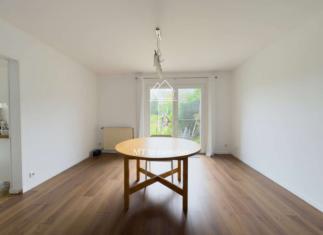 Maison à HUBY-SAINT-LEU