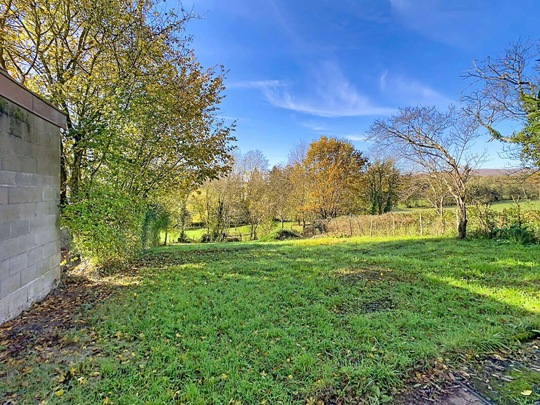 Terrain à FLEURVILLE