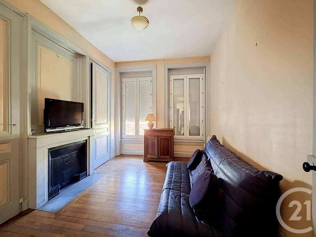 Appartement à LYON-7E