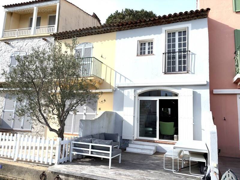 Maison à GRIMAUD