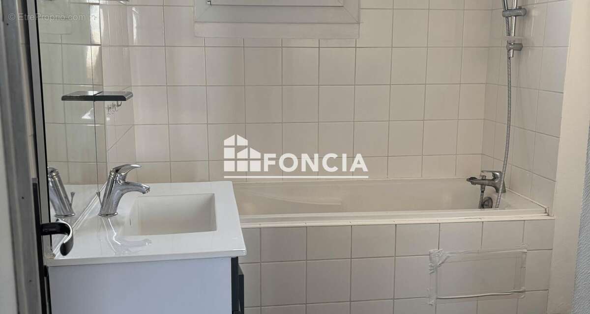 Appartement à PONT-SAINT-ESPRIT