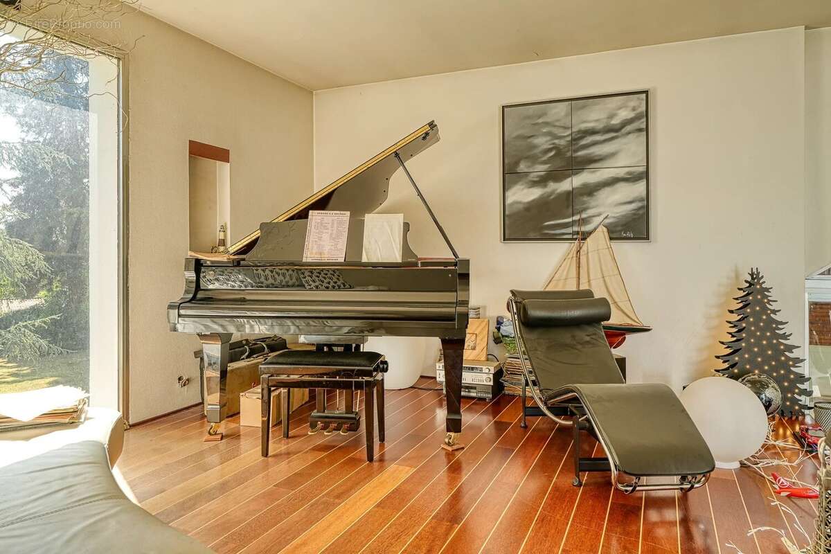 Maison à MONTLIGNON