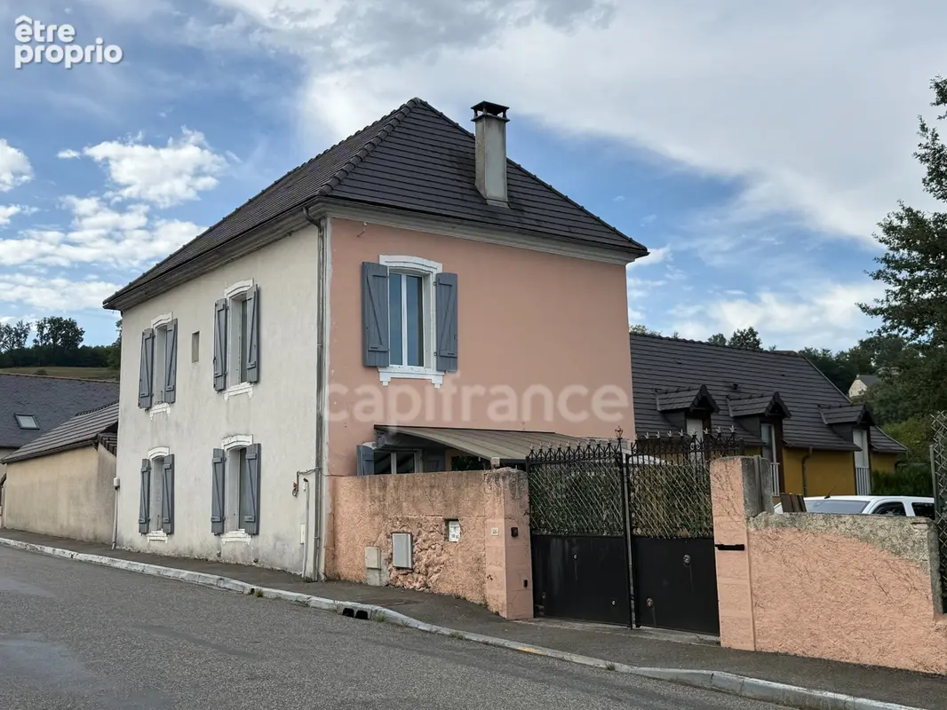 Maison à OSSUN