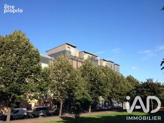 Photo 1 - Appartement à SAINT-DENIS