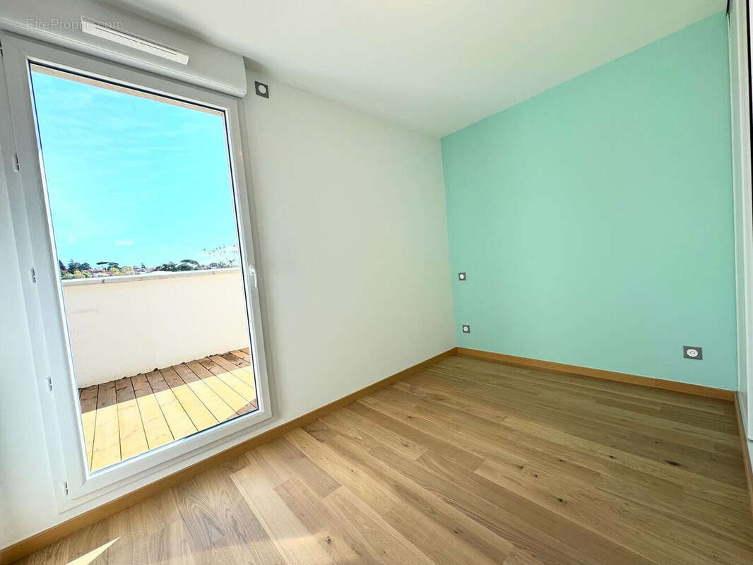 Appartement Toulouse 4 pièce de 81m² + 52m² de Terrasse + Parking sous-sol + Cave ! JOLIMONT - photo 6