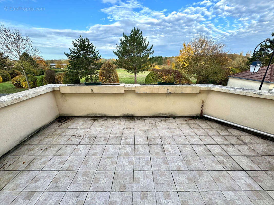 Appartement à TIGERY