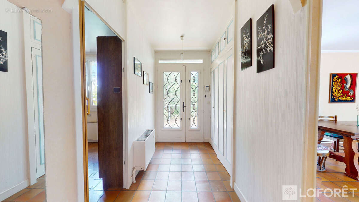 Maison à vendre Reims Lézardière, plain-pied , 3 chambres, garage, jardin - photo 2