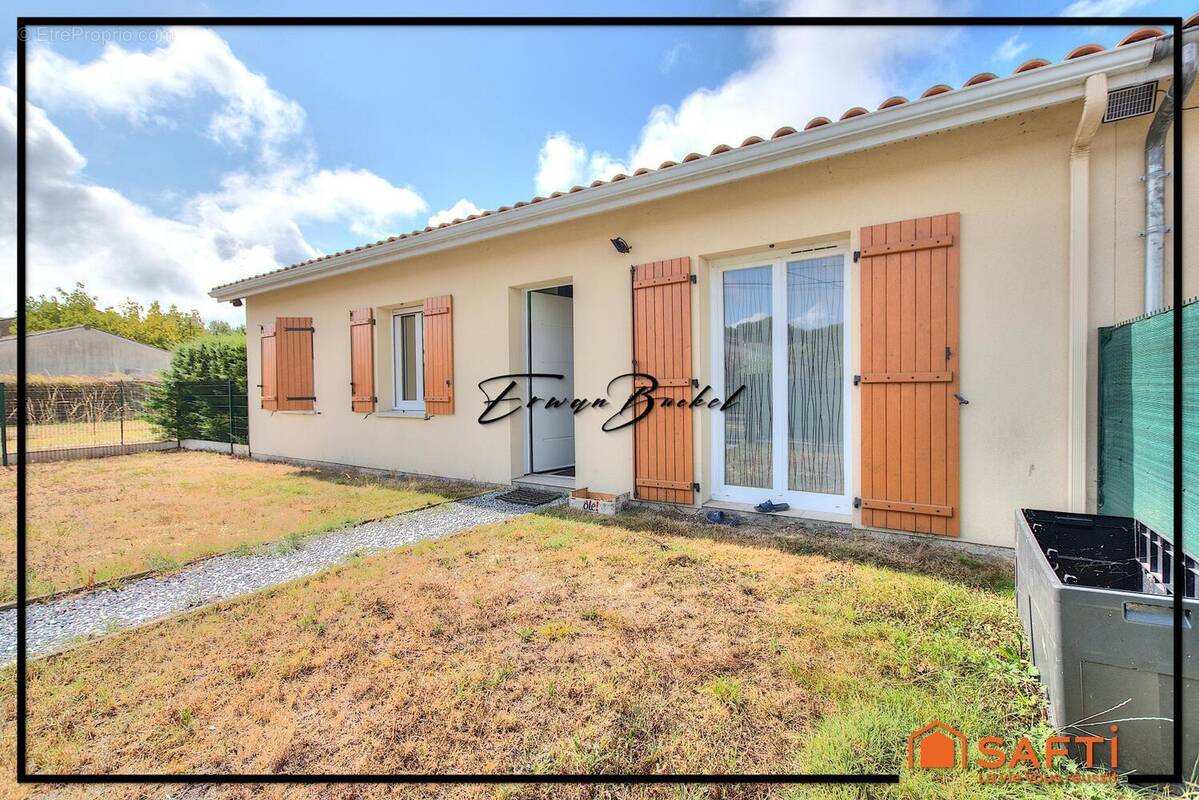 Photo 1 - Maison à BERSON