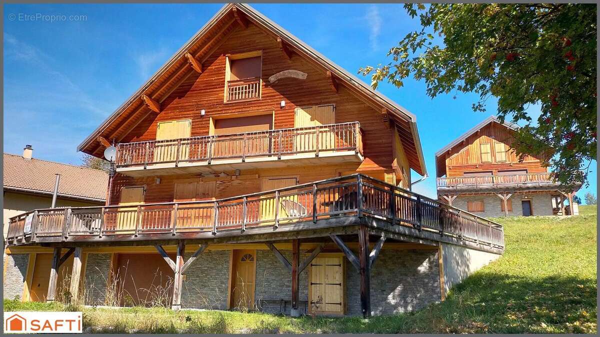 Photo 3 - Maison à ALBIEZ-MONTROND