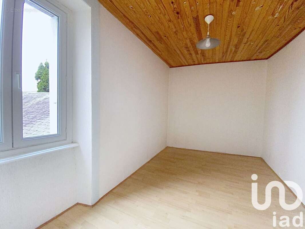 Photo 9 - Maison à LA BOUSSAC