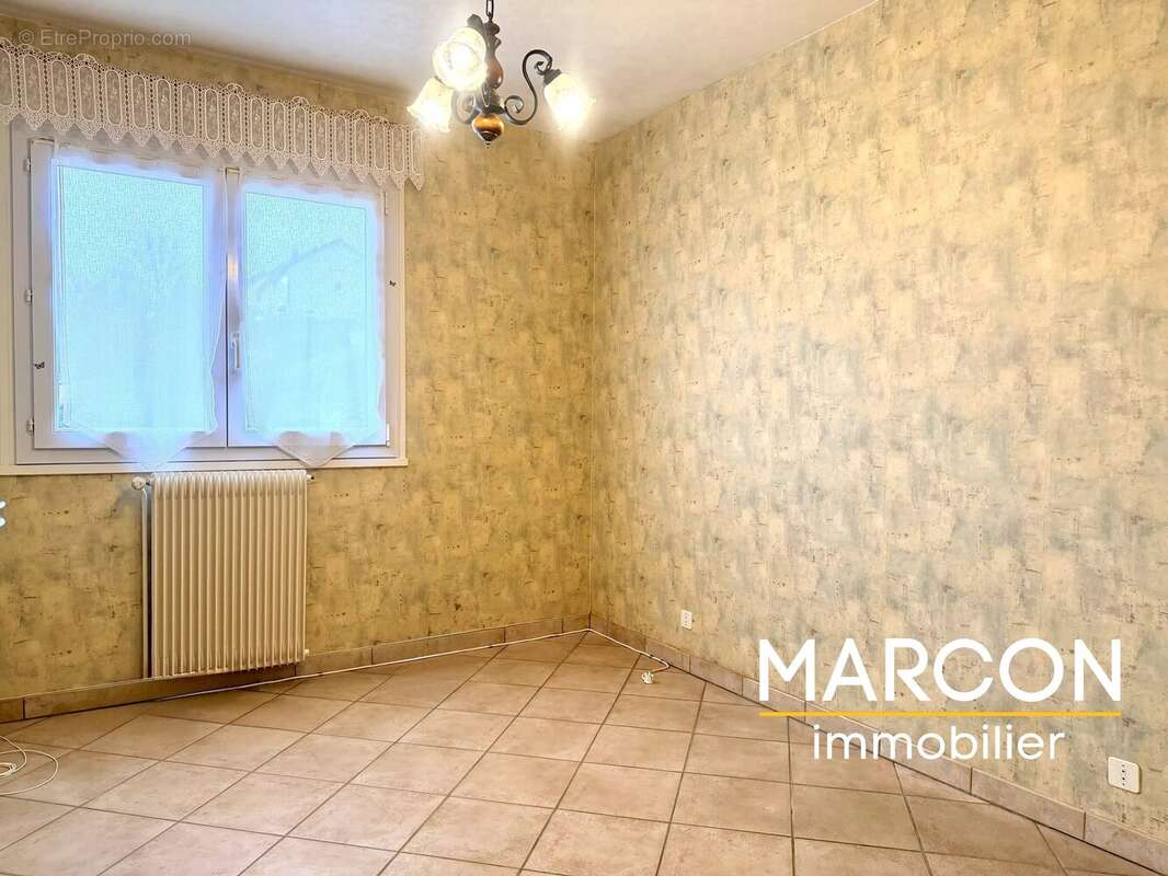 Maison à GUERET