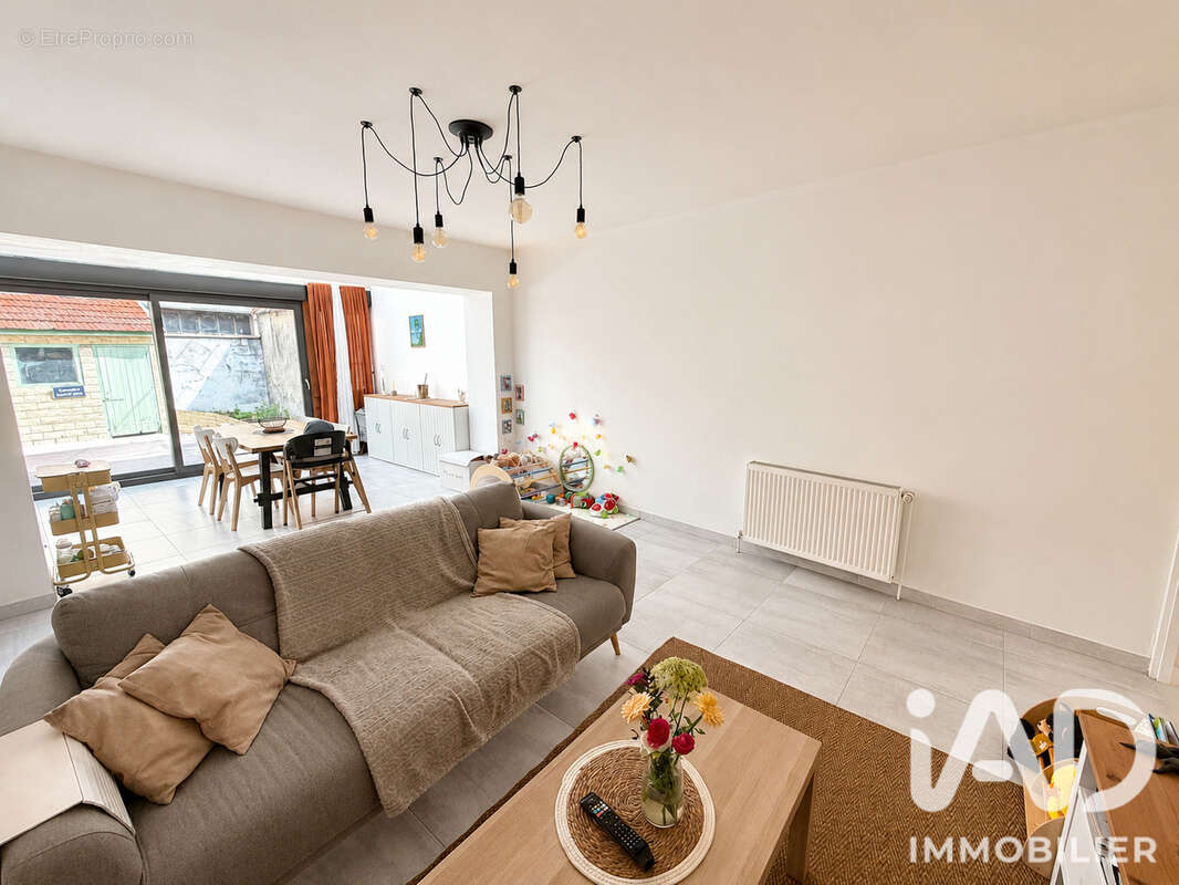 Maison 118 m² à Varennes-En-Argonne  - photo 2
