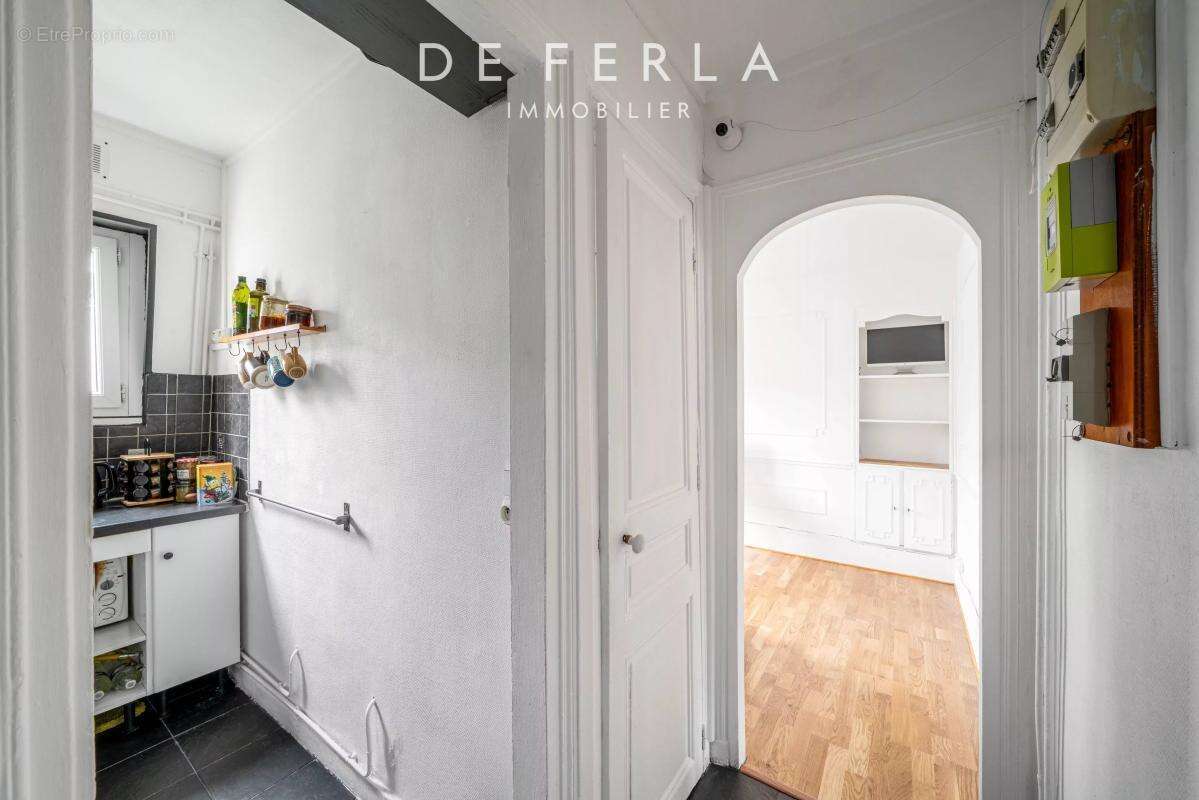 Appartement à PARIS-15E