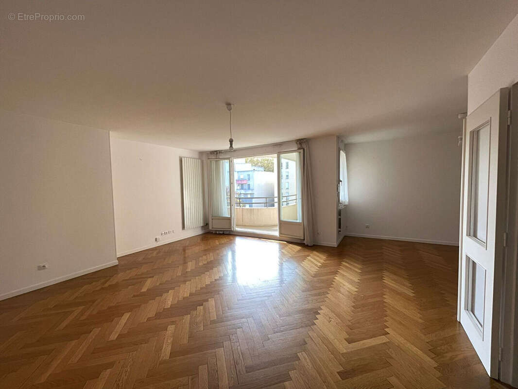 Appartement à LYON-6E