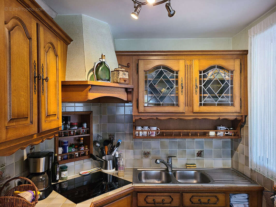 Maison à FONTENAY-LE-FLEURY