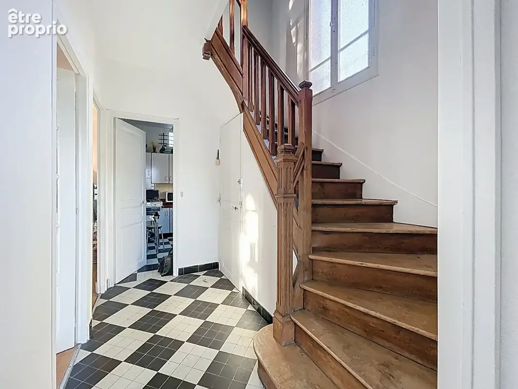 Maison 6 pièces Saint Maur Des Fosses  Secteur Vieux Saint Maur - photo 7