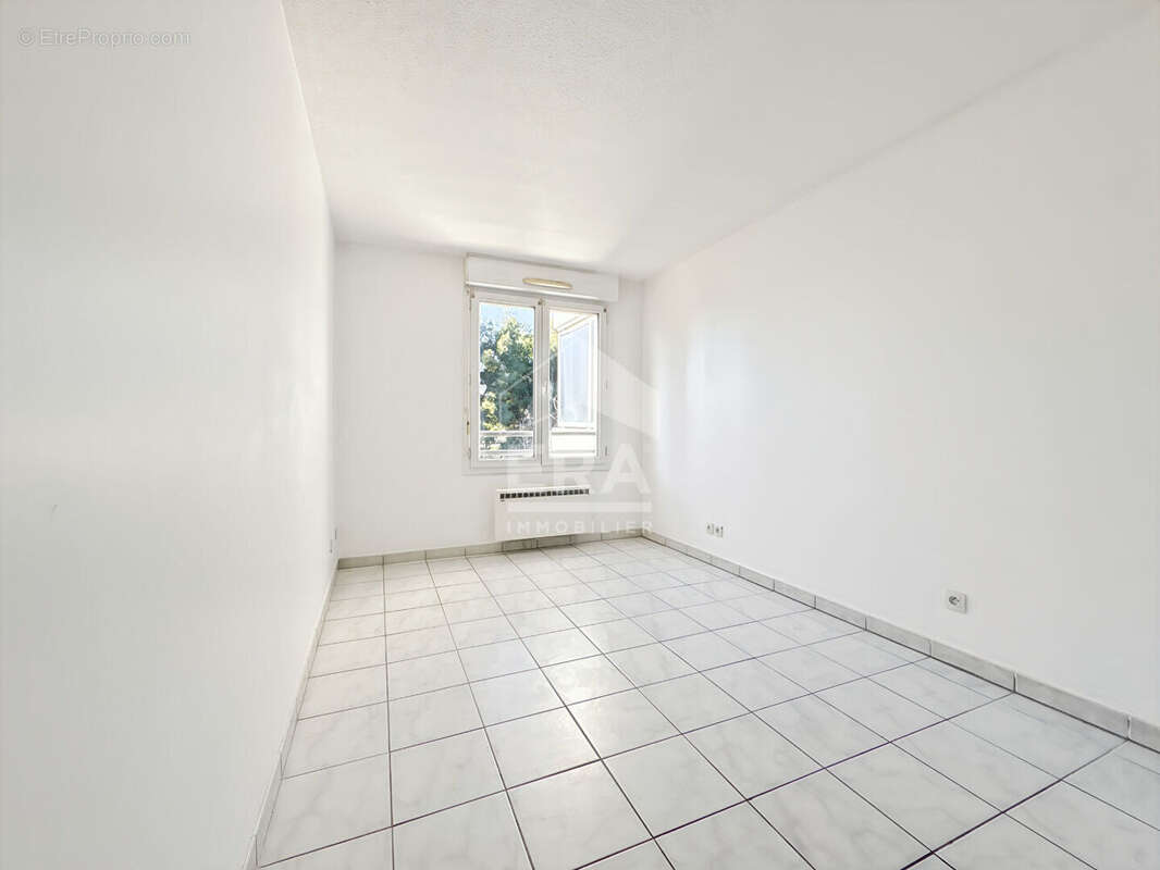 Appartement à MARSEILLE-13E