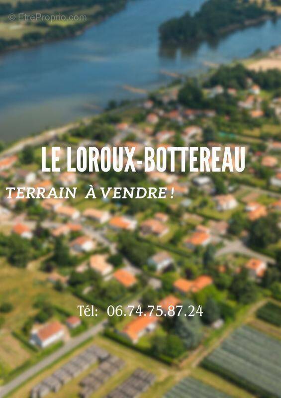 Terrain à LE LOROUX-BOTTEREAU
