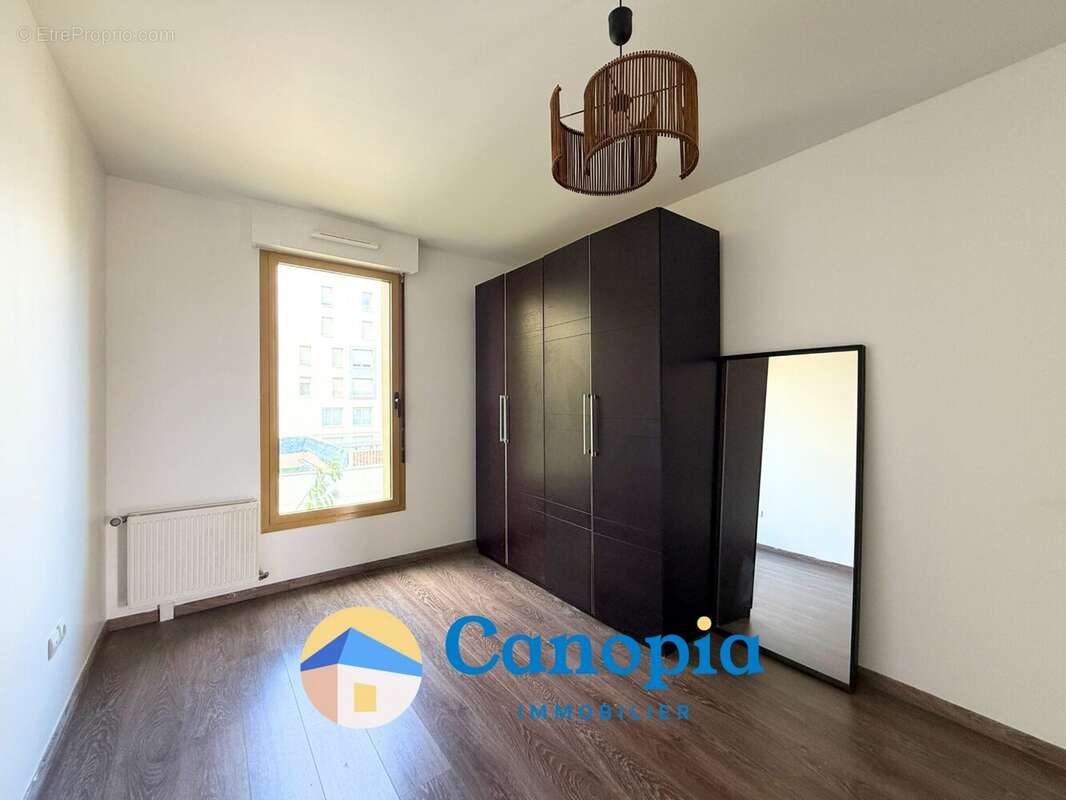 Appartement 72 m² à Arcueil  - photo 9