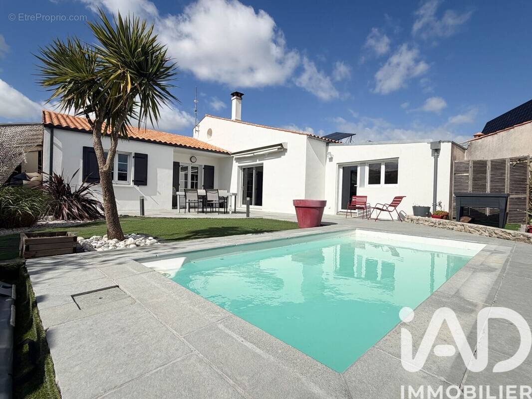 Photo 1 - Maison à PERIGNY