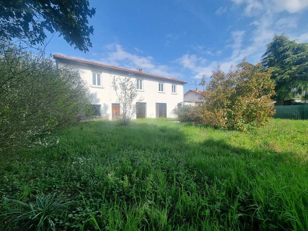 Photo 1 - Maison à MOURS-SAINT-EUSEBE