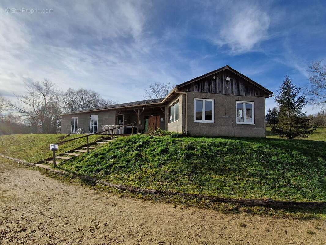 20250121110748 - Maison à PROISSANS