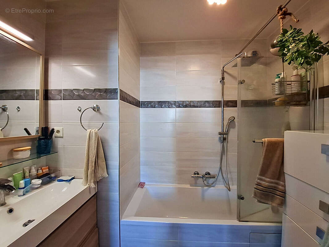 Appartement à CACHAN