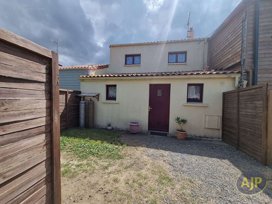 Maison à LA LIMOUZINIERE