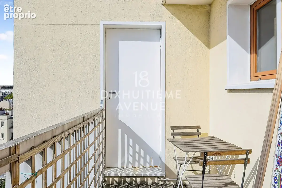 Rue Letort- 94m2- Dernier étage -terrasse- vue Sacré Coeur - photo 11