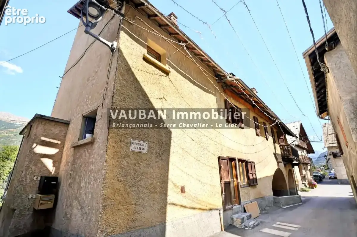 Appartement à VILLAR-SAINT-PANCRACE