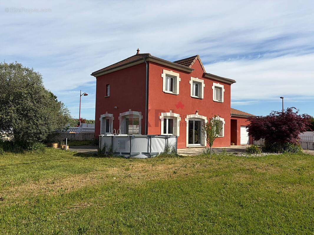 Maison à SAINT-PAUL-LES-ROMANS