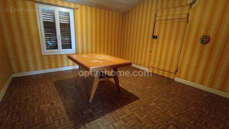 Maison à LISLE-EN-RIGAULT