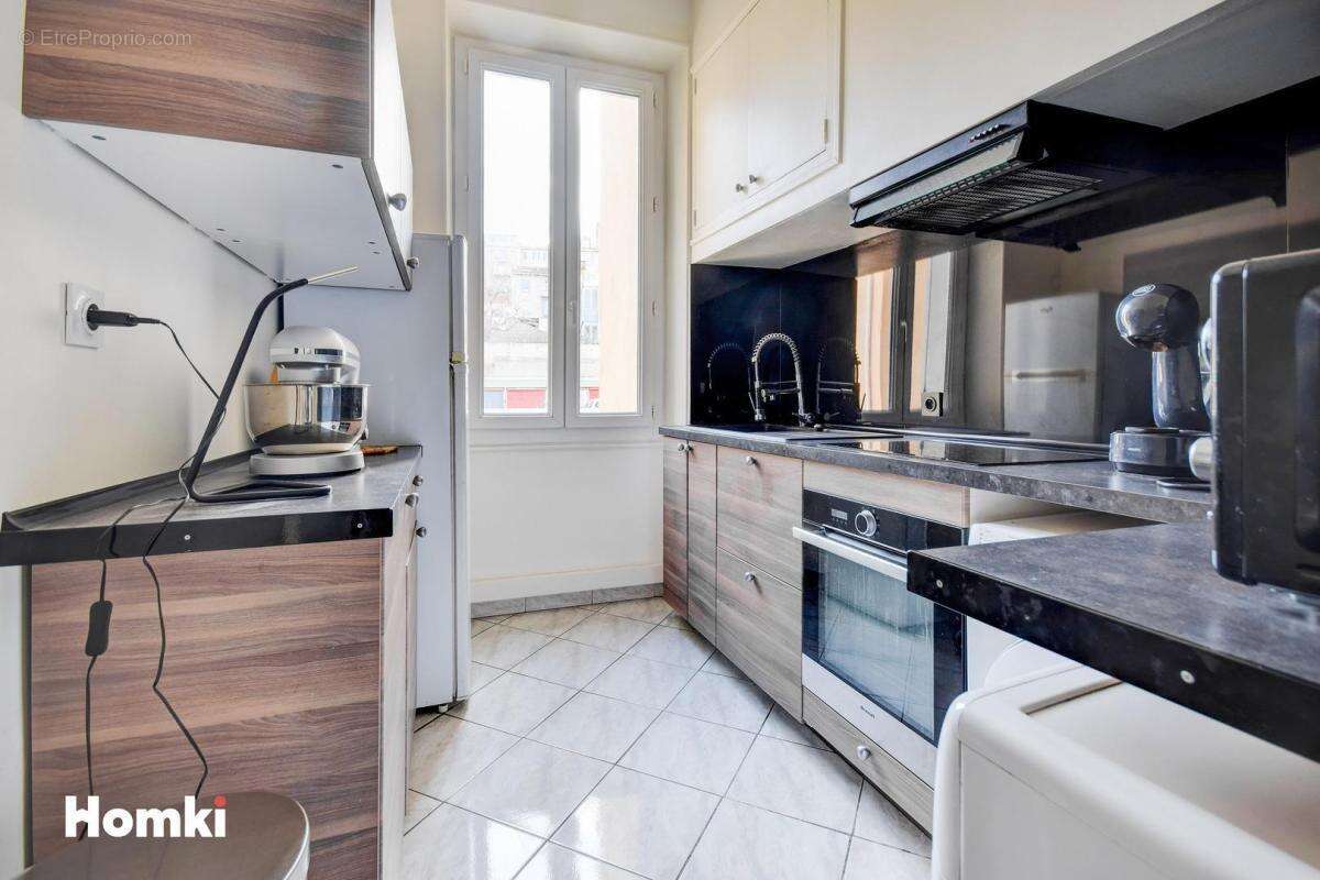 Appartement à MARSEILLE-7E