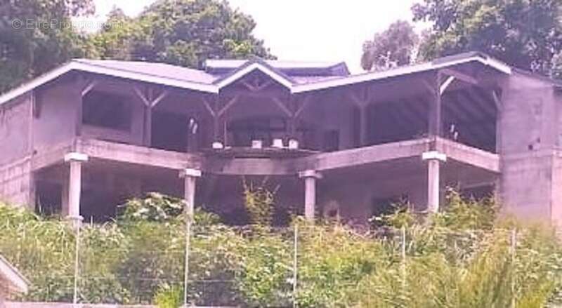 Maison à SAINT-CLAUDE