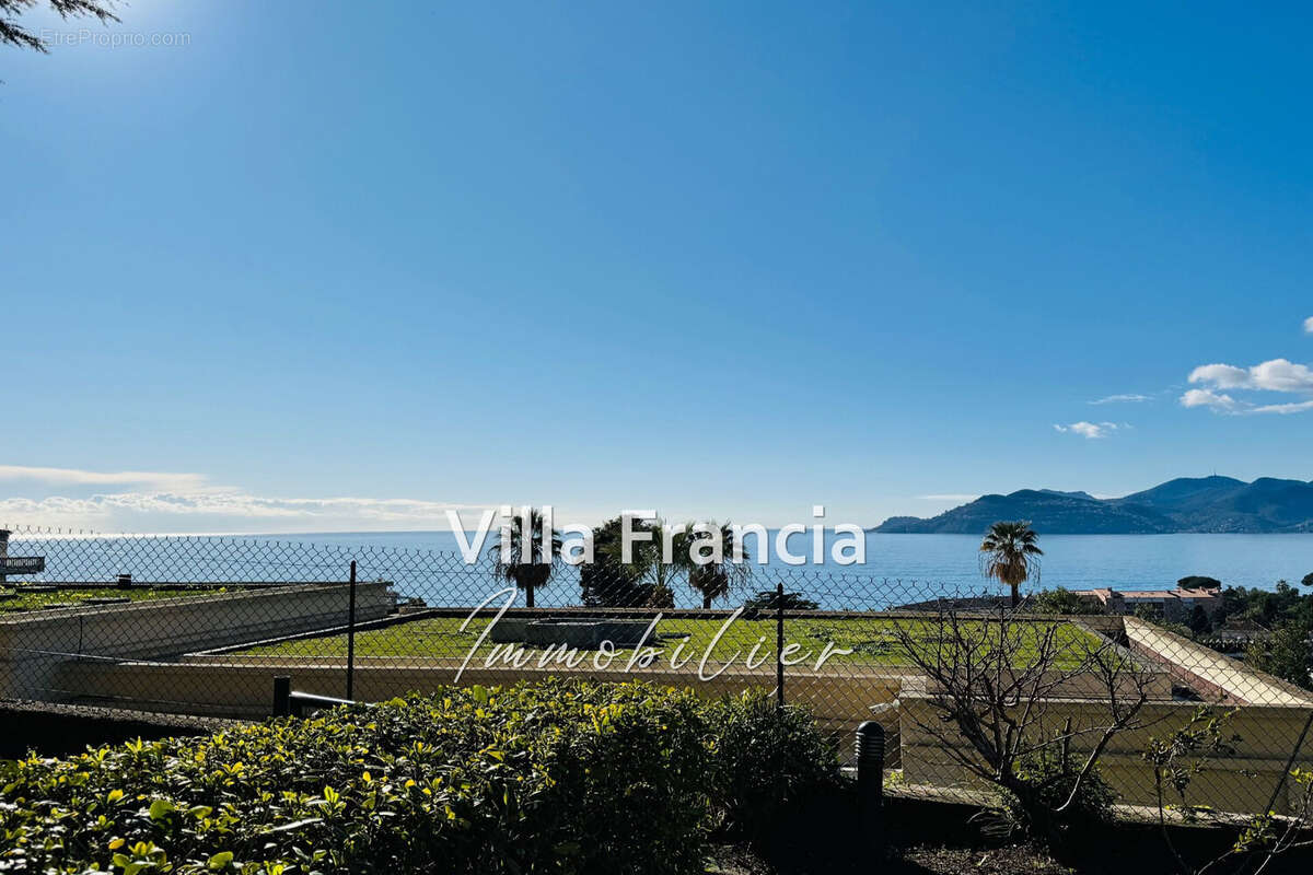 Appartement à CANNES
