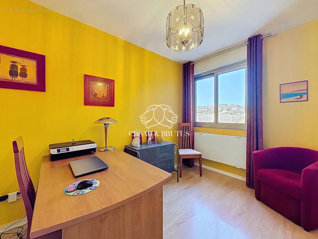 Appartement à LYON-4E