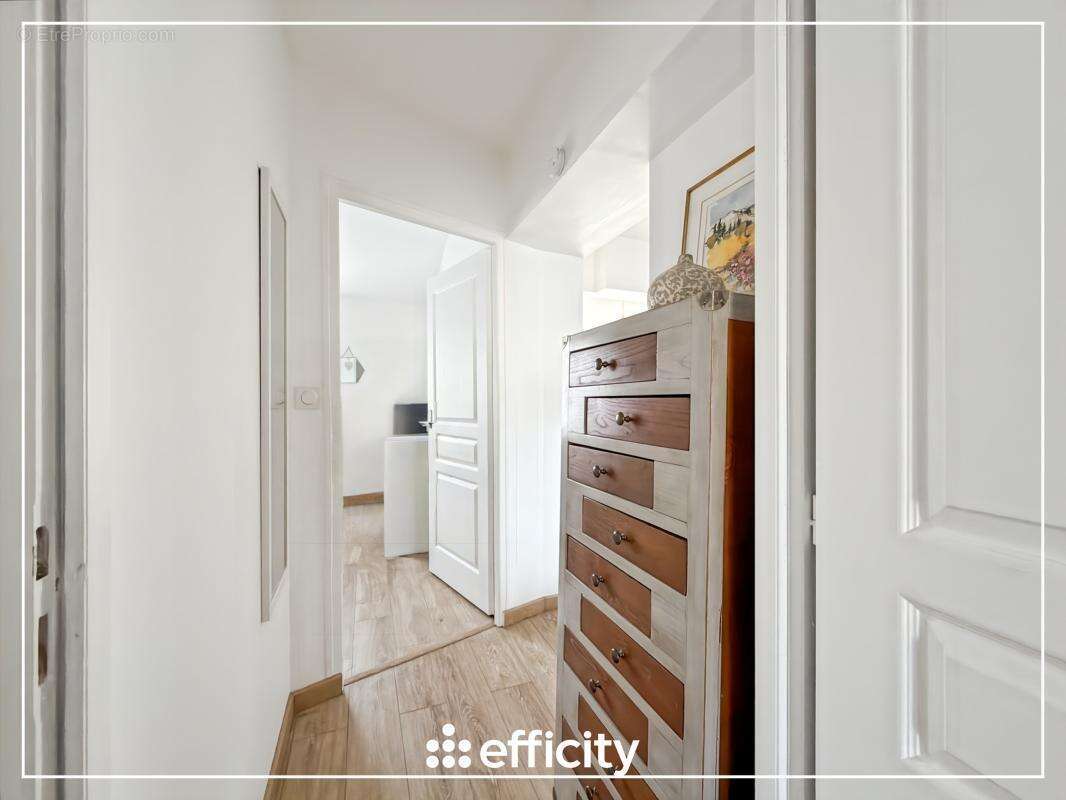 Maison à CHAMPS-SUR-MARNE