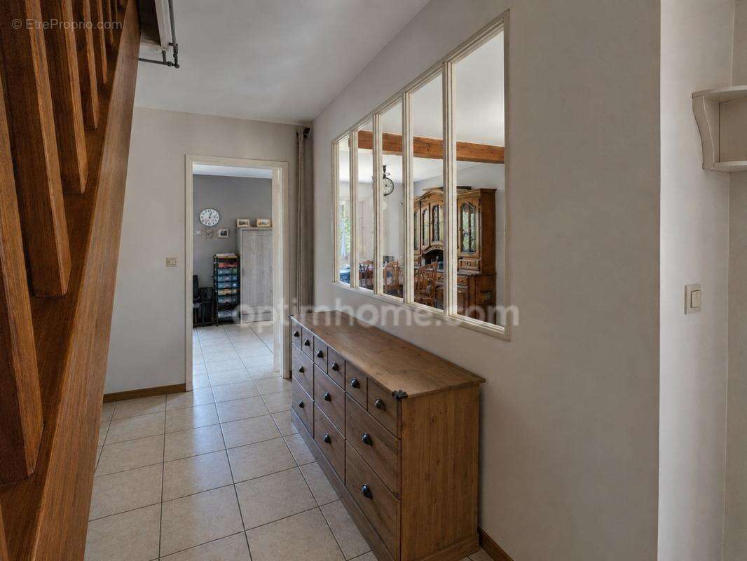 Maison 5 pièces à vendre à Fleury (60) – Jardin de 951 m² et dépendances - photo 9