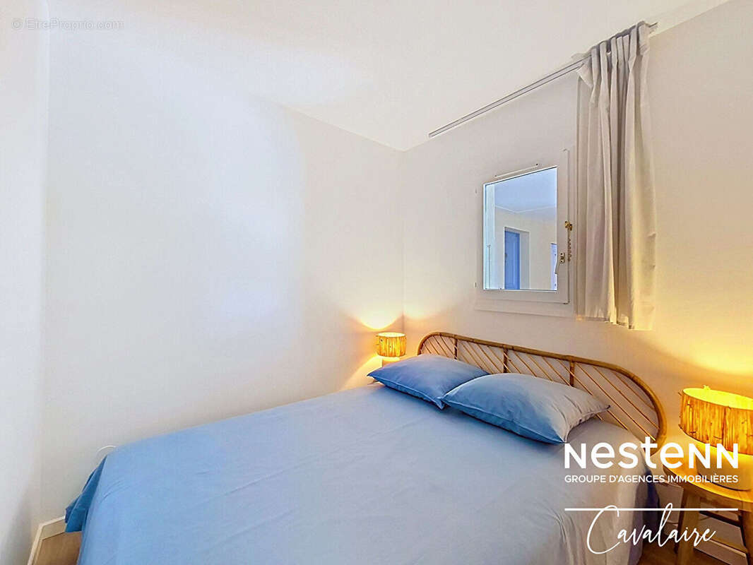 la Croix Valmer - Appartement refait à neuf d'environ 28 m² avec garage, terrasse et piscine - photo 16