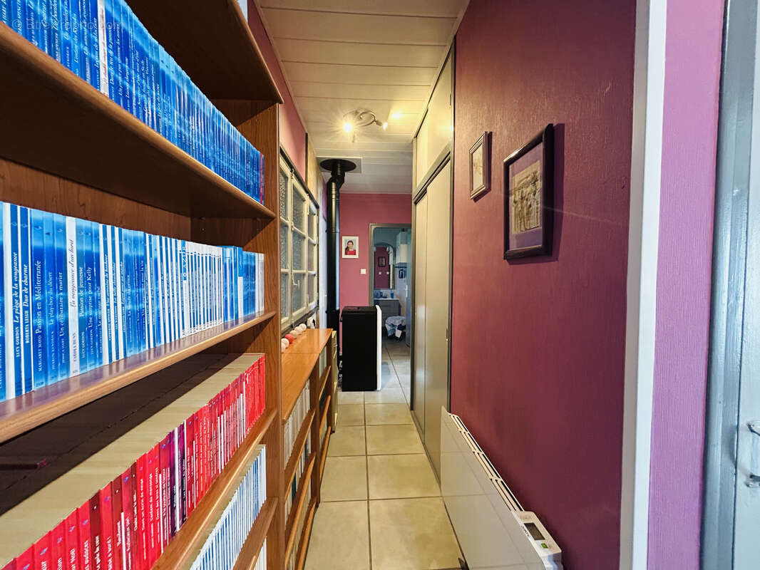 Maison à SAINT-LAURENT-DE-CERDANS