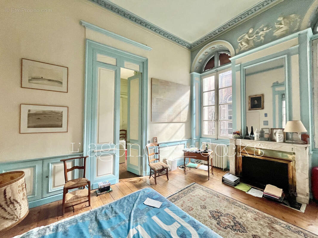 Appartement à BORDEAUX