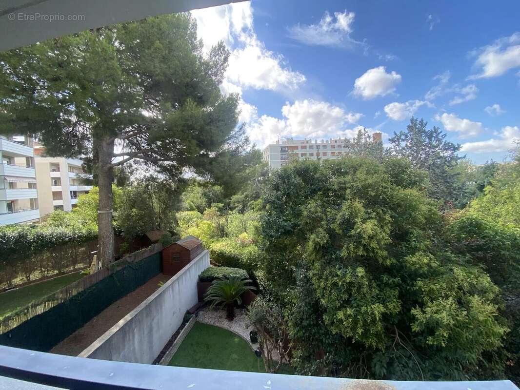 Appartement à MARSEILLE-13E