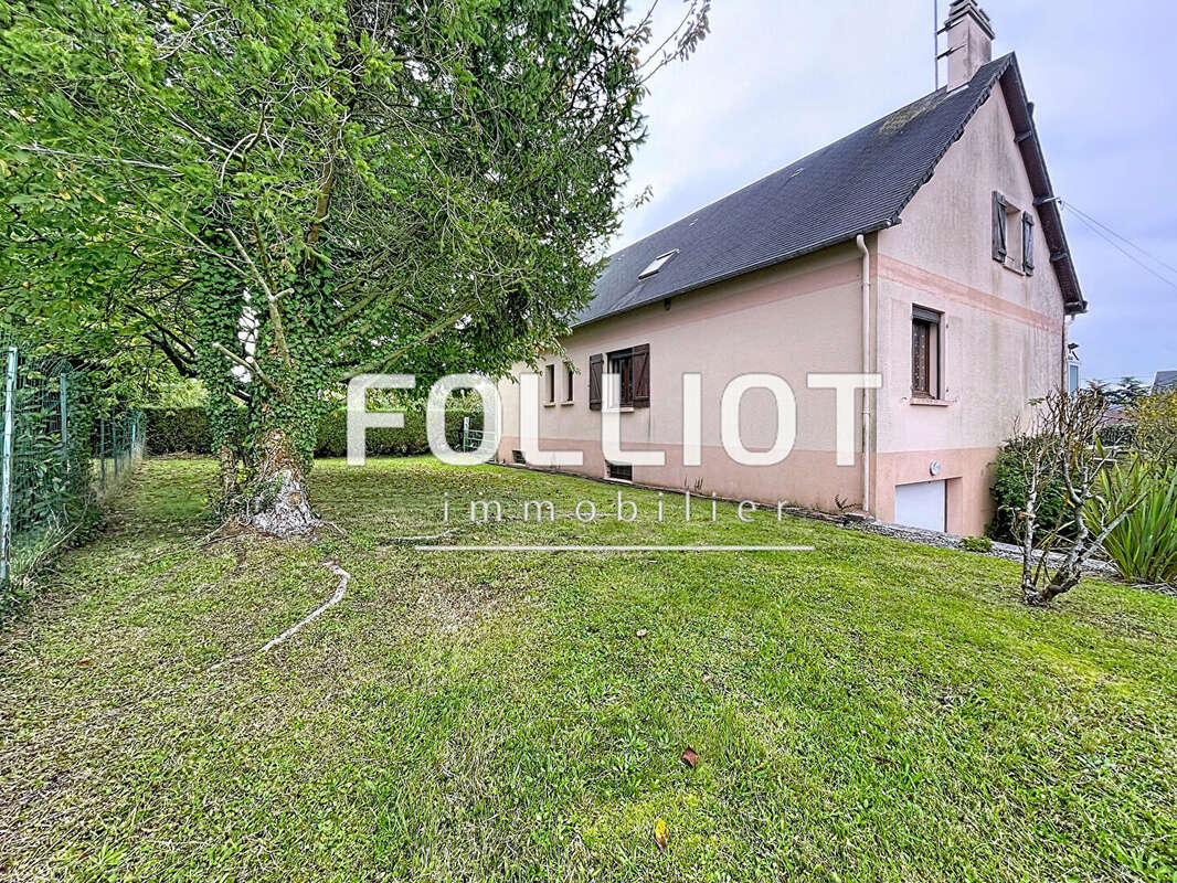 Maison à QUETTREVILLE-SUR-SIENNE